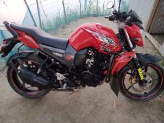 Yamaha FZs